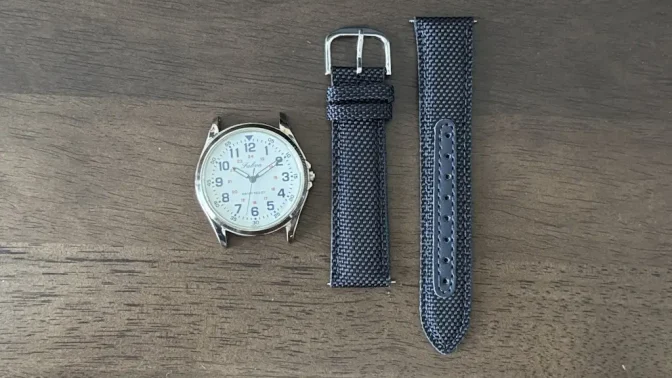 シチズン Q&Q QB38-314→文字盤とバンド